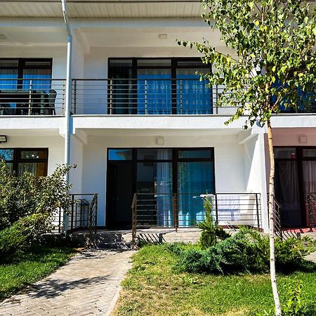 Таунхаус В Baytur Resort Bosteri Eksteriør bilde